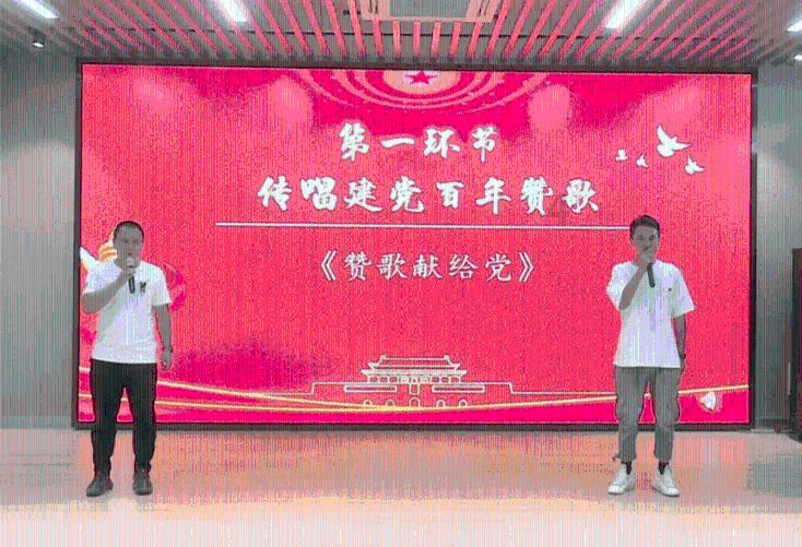 大空间智能化 超长续航荣威D7 带你享尽锦绣山河